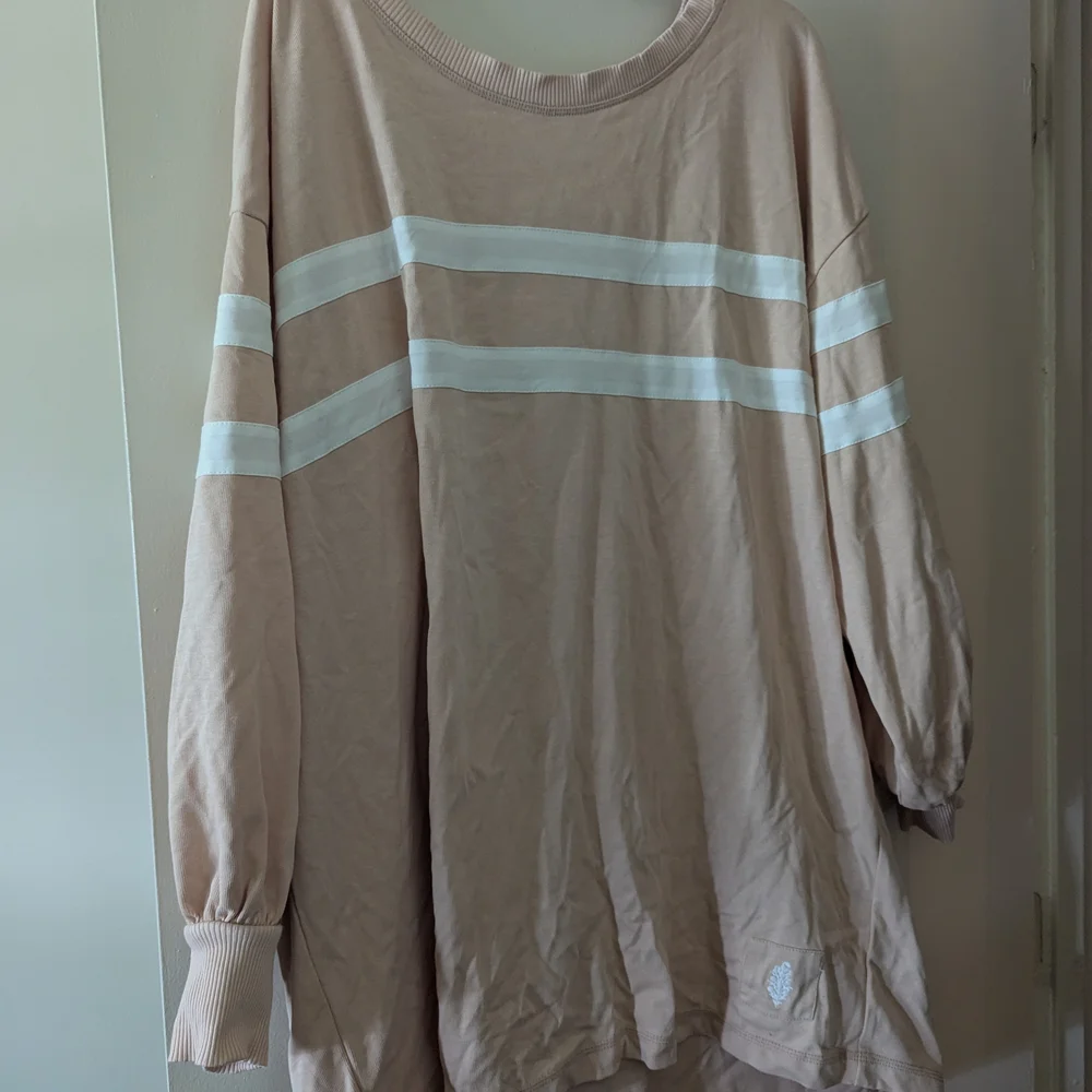 Free People - Post Up Layer, Size M, NWOT - Picture 2 of 5